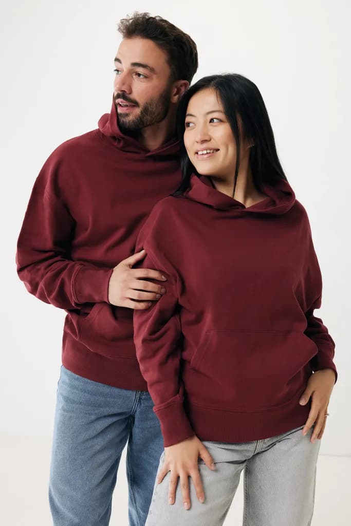 IQONIQ Yoho Relax-Hoodie aus recycelter Baumwolle - burgunderrot