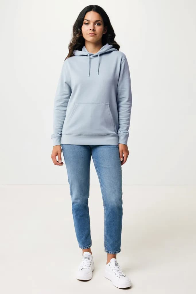 IQONIQ Rila Lightweight Hoodie aus recycelter Baumwolle - sky blue