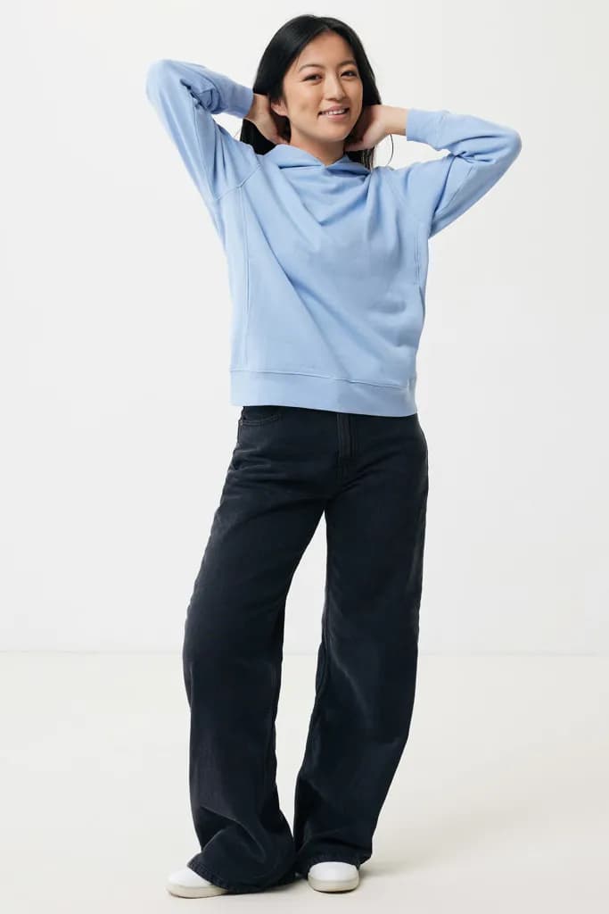 IQONIQ Yengo Hoodie mit Seitentaschen aus rec. Baumwolle - sky blue