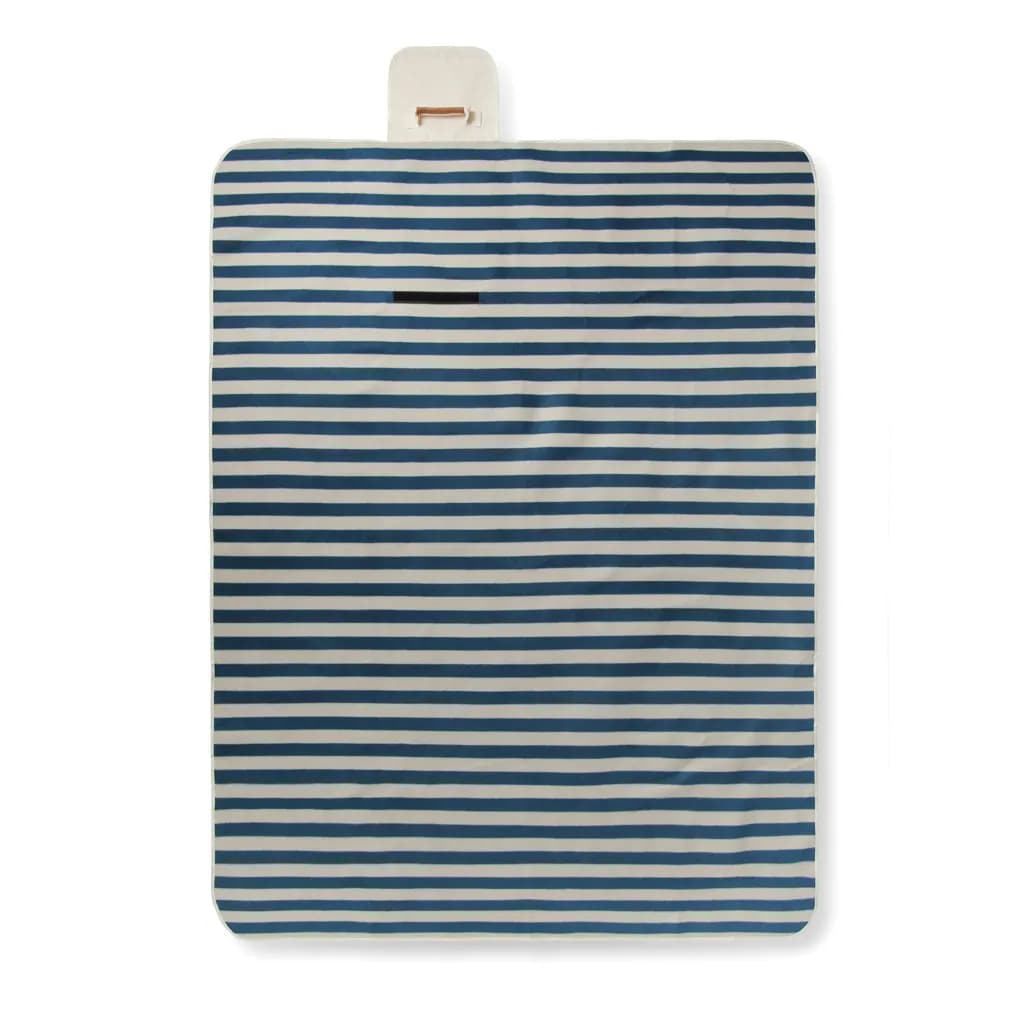 VINGA Alba große GRS rPET Picknickdecke - navy blau